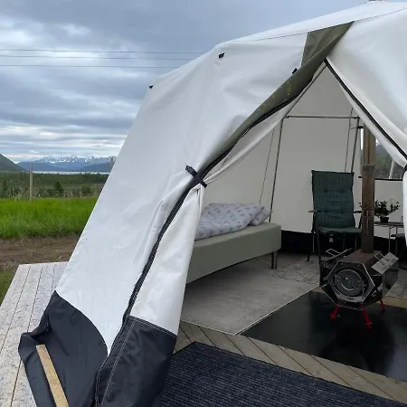 Lapland Reindeer Farm Luxury tent *